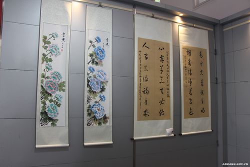 第十届女子书画手工作品展